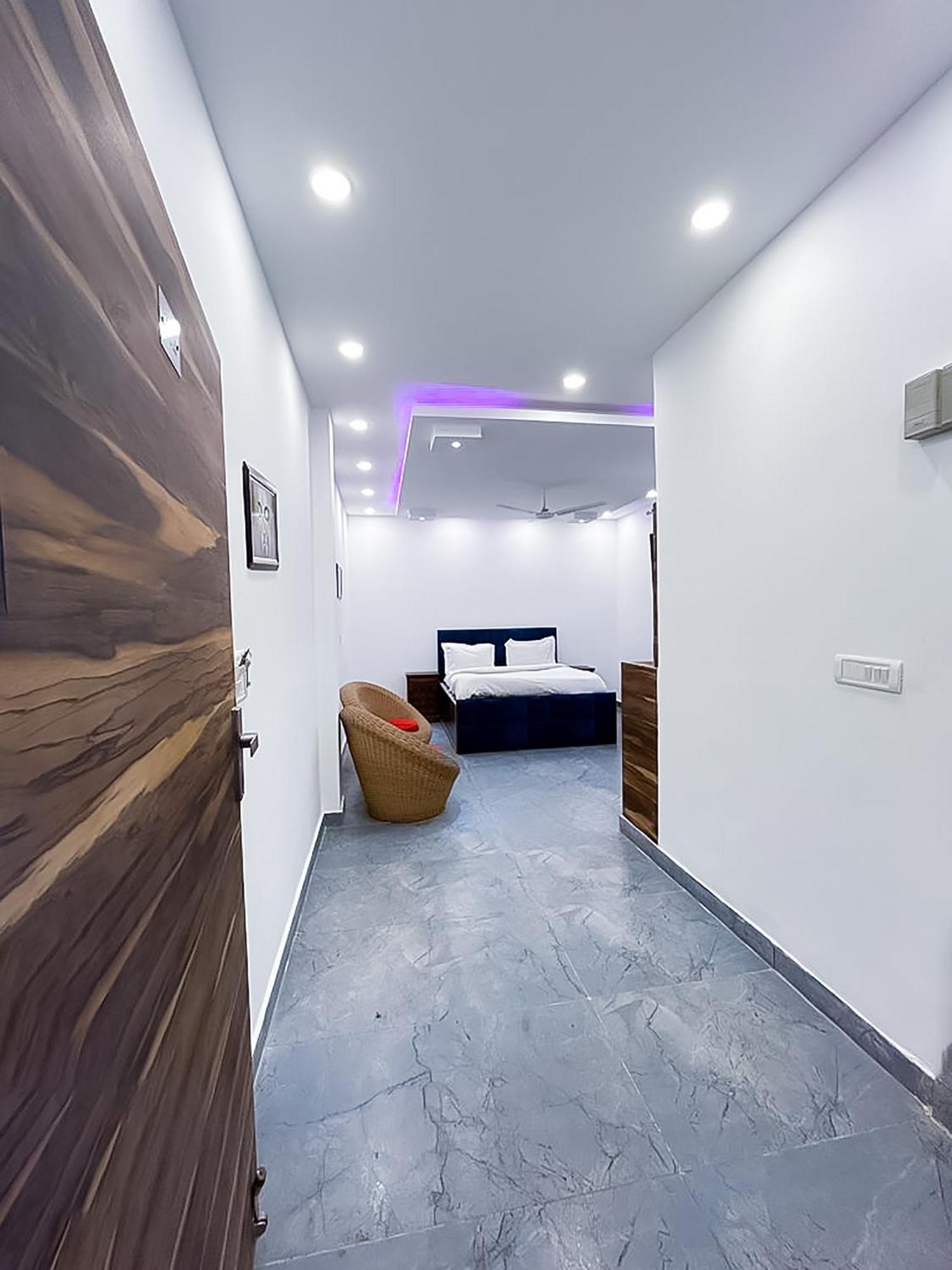 Hotel Js Garden - Near Jaypee Hospital Noida Luaran gambar