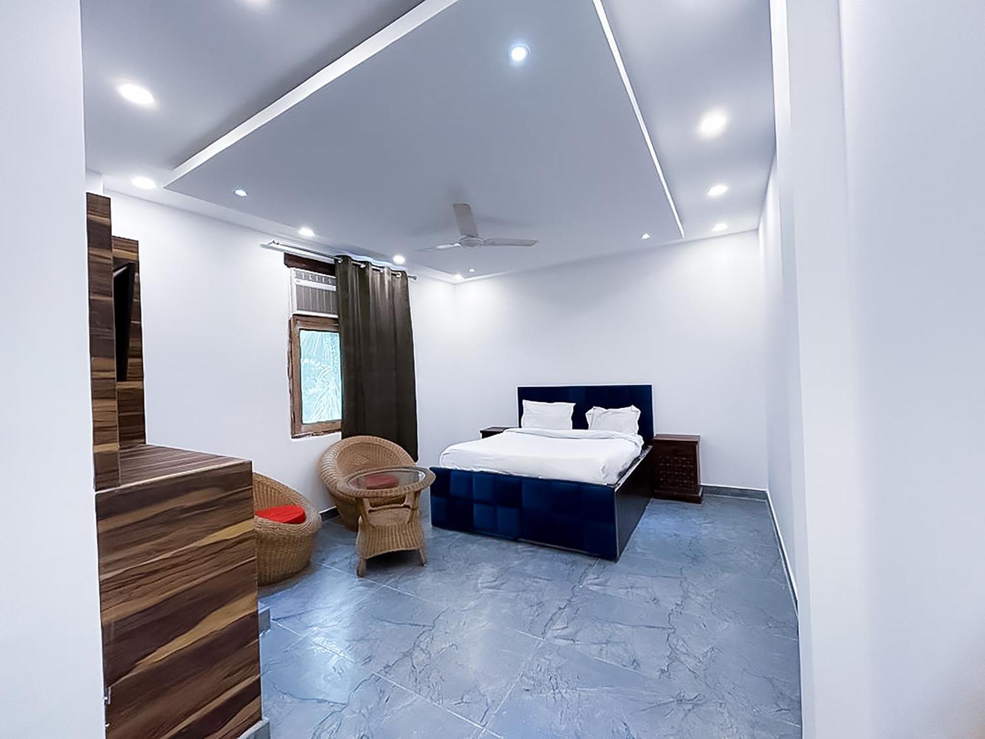 Hotel Js Garden - Near Jaypee Hospital Noida Luaran gambar